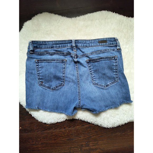 Kut From The Kloth Womens Denim Shorts Fringe Hem Mid Rise Light Wash Size 14S - Picture 2 of 4